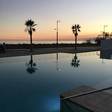 Duna - Infinity Pool *